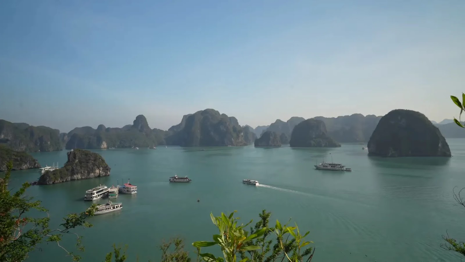 Halong Bay Day Trip from Hanoi: A Stunning Yet Overcrowded Experience