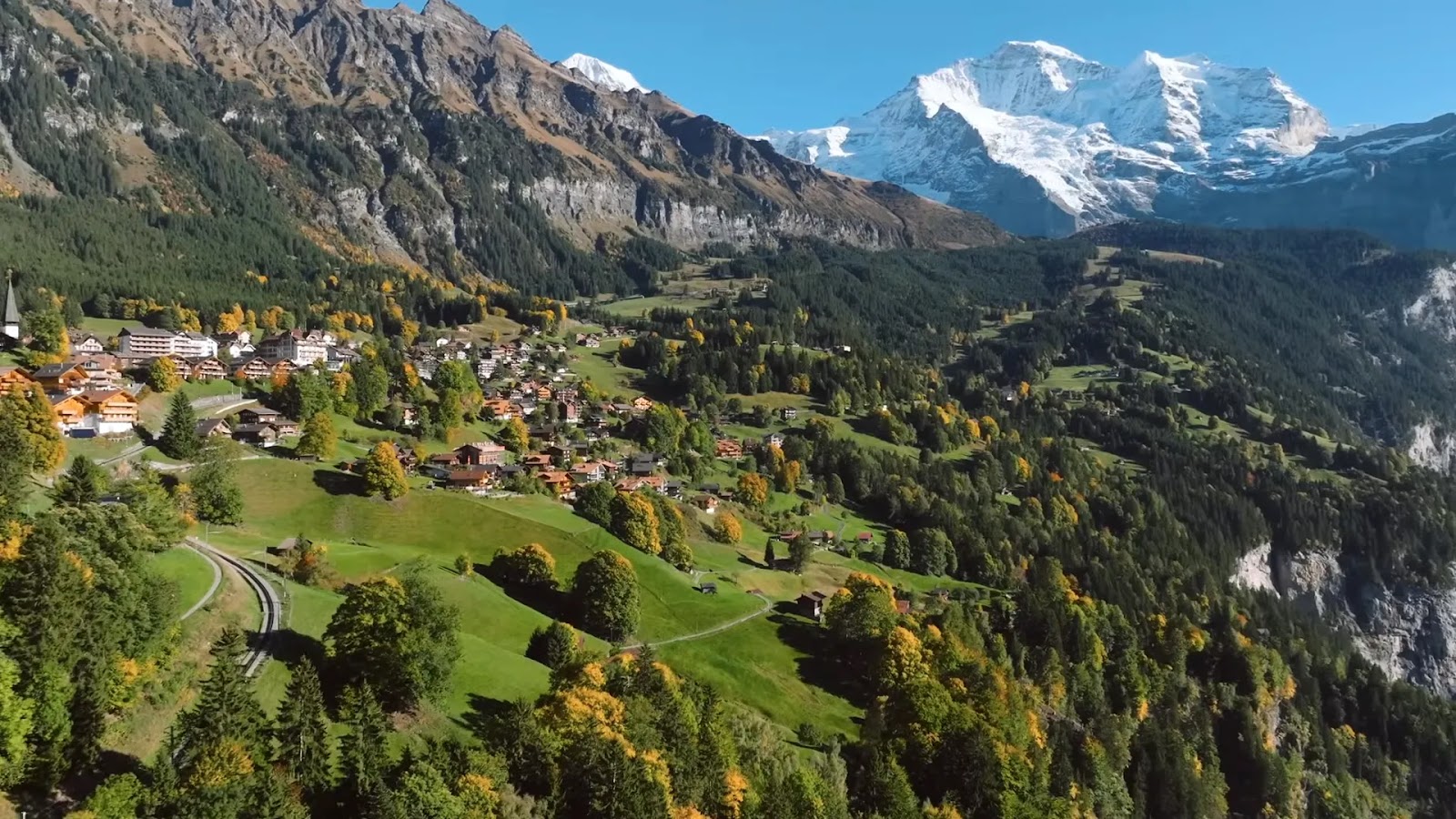 Van Life in Switzerland: Exploring Lauterbrunnen & Grindelwald's Majestic Landscapes