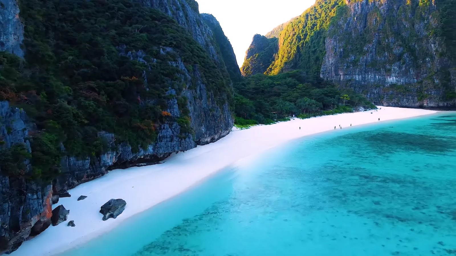 Unforgettable Krabi: Exploring Thailand's Beaches, Temples, and Natural Wonders